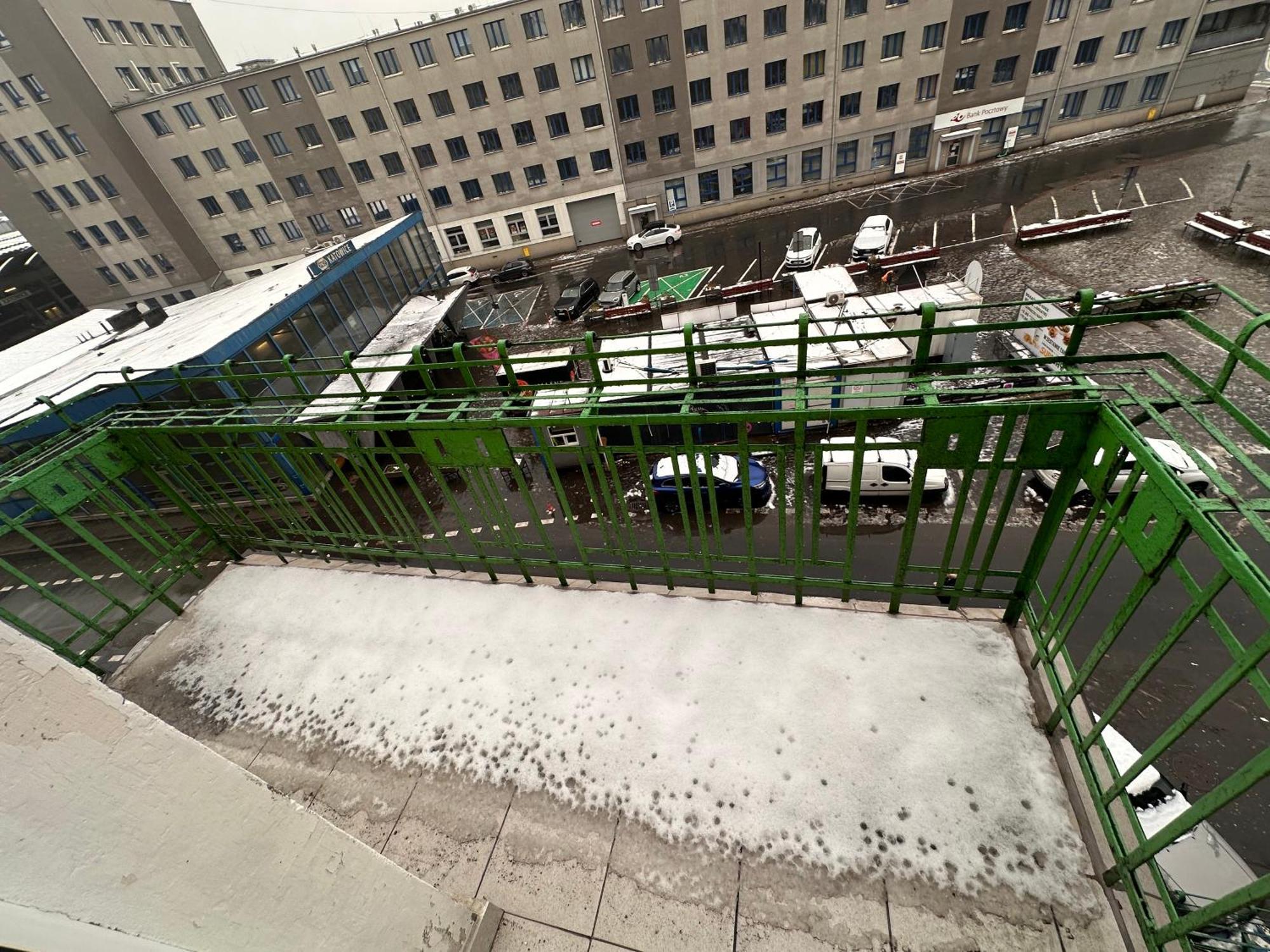 Apartamenty Ktw Central Station Катовице Екстериор снимка