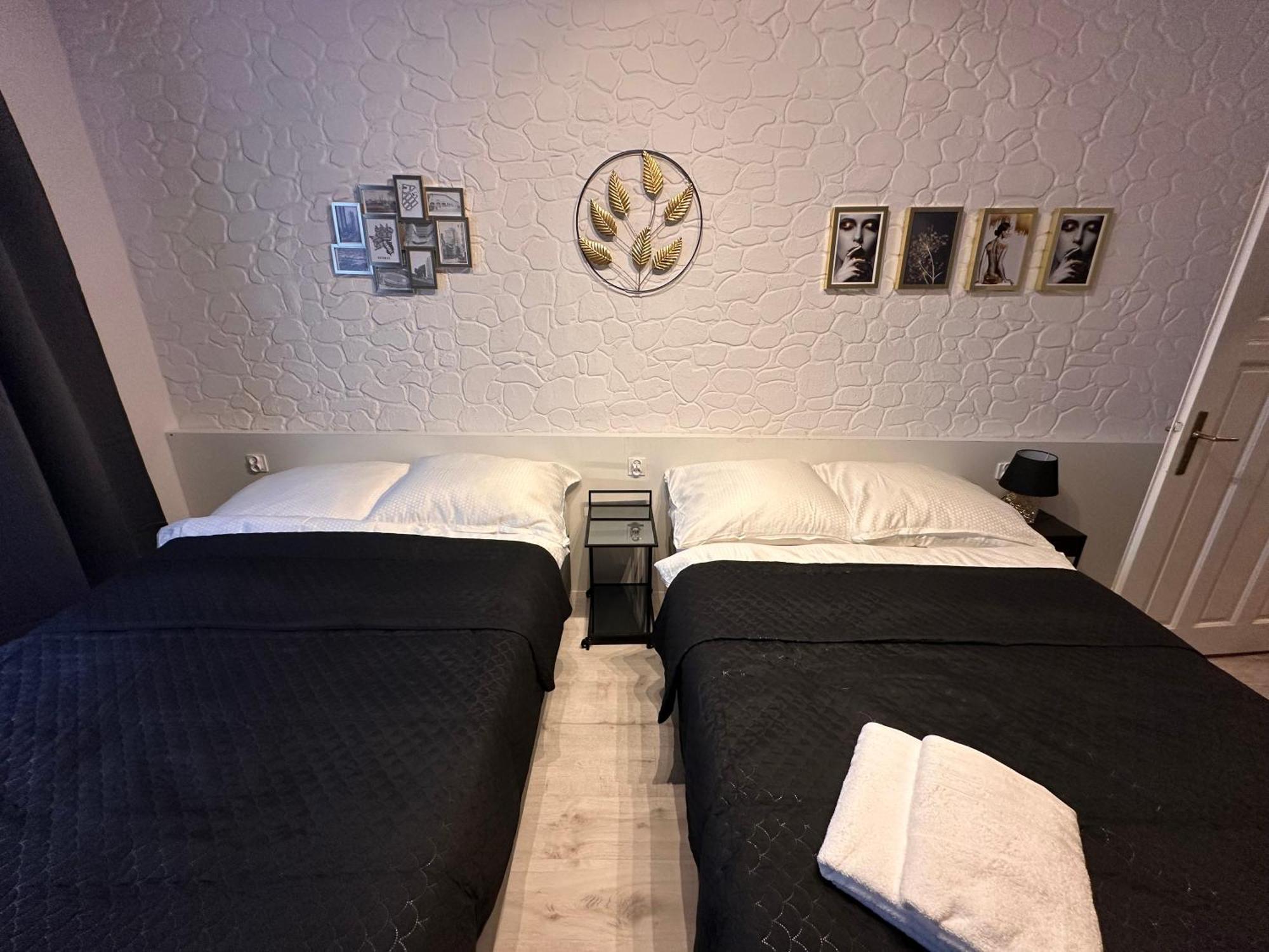 Apartamenty Ktw Central Station Катовице Екстериор снимка
