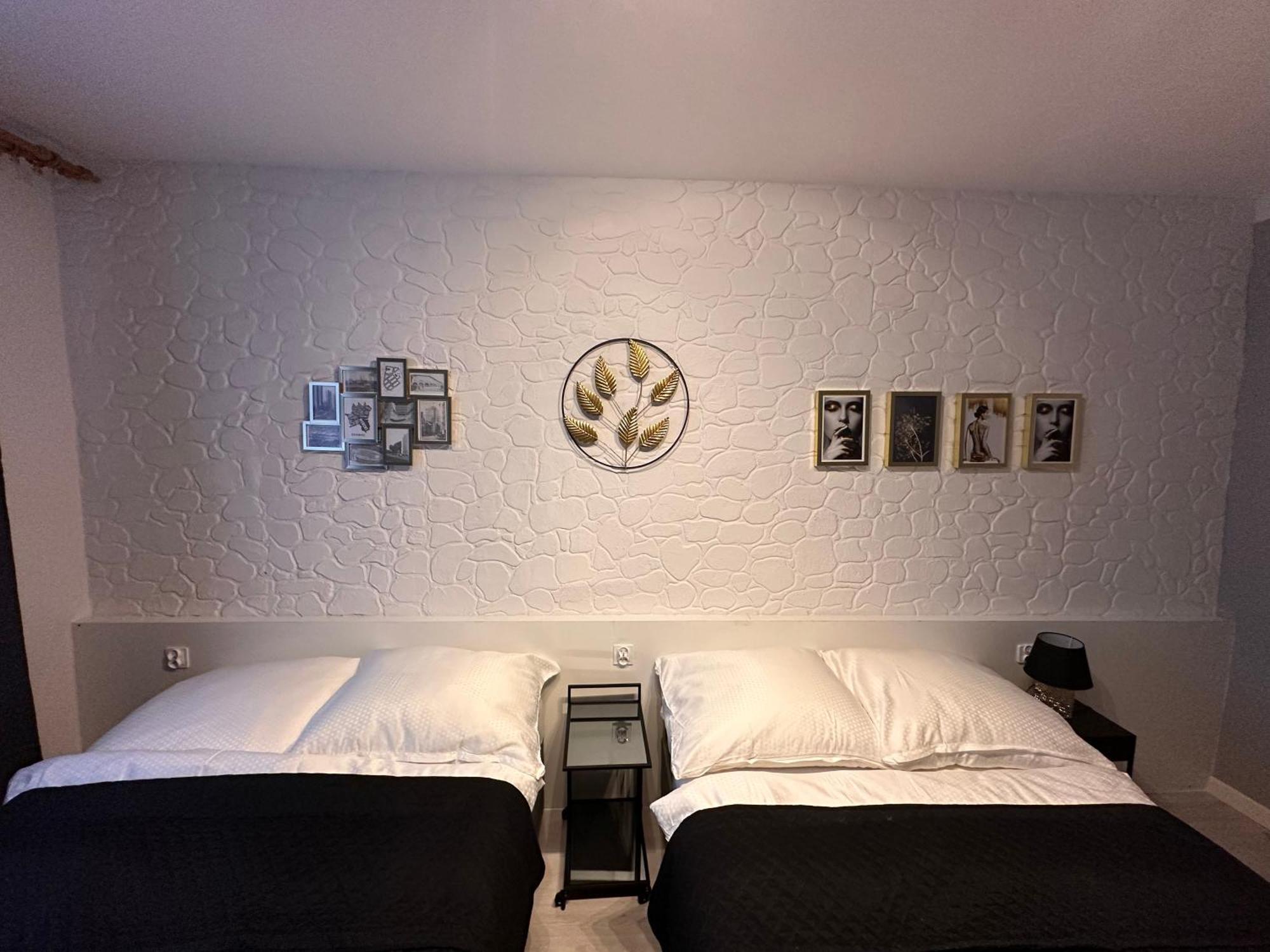 Apartamenty Ktw Central Station Катовице Екстериор снимка